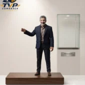 A Father’s Legacy – Lionel Messi & Jorge Horacio Messi Limited Edition 3D Figure 2 Collectible Jorge Messi figure on wooden display base
